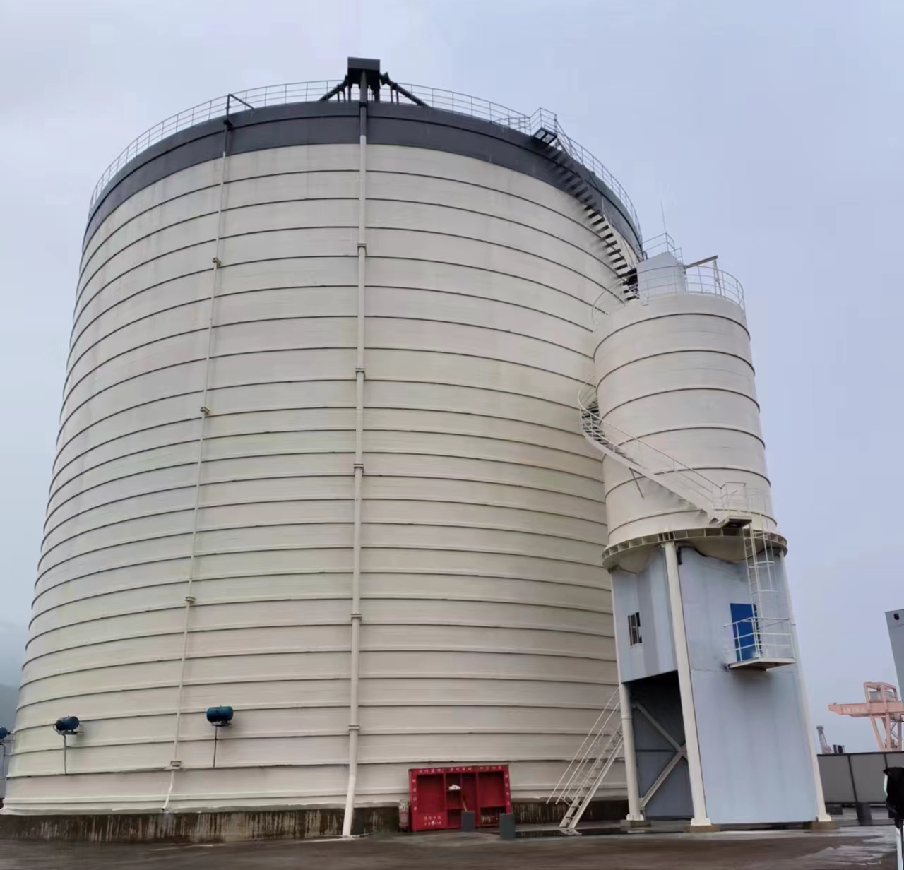 北大镇10万吨水泥钢板库